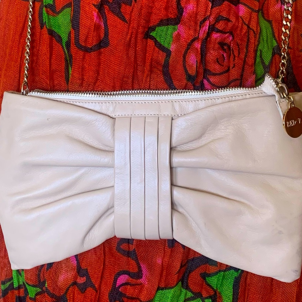 RED VALENTINO Cream Leather Iconic Bow Chain Purse Clutch (Retails $1495)